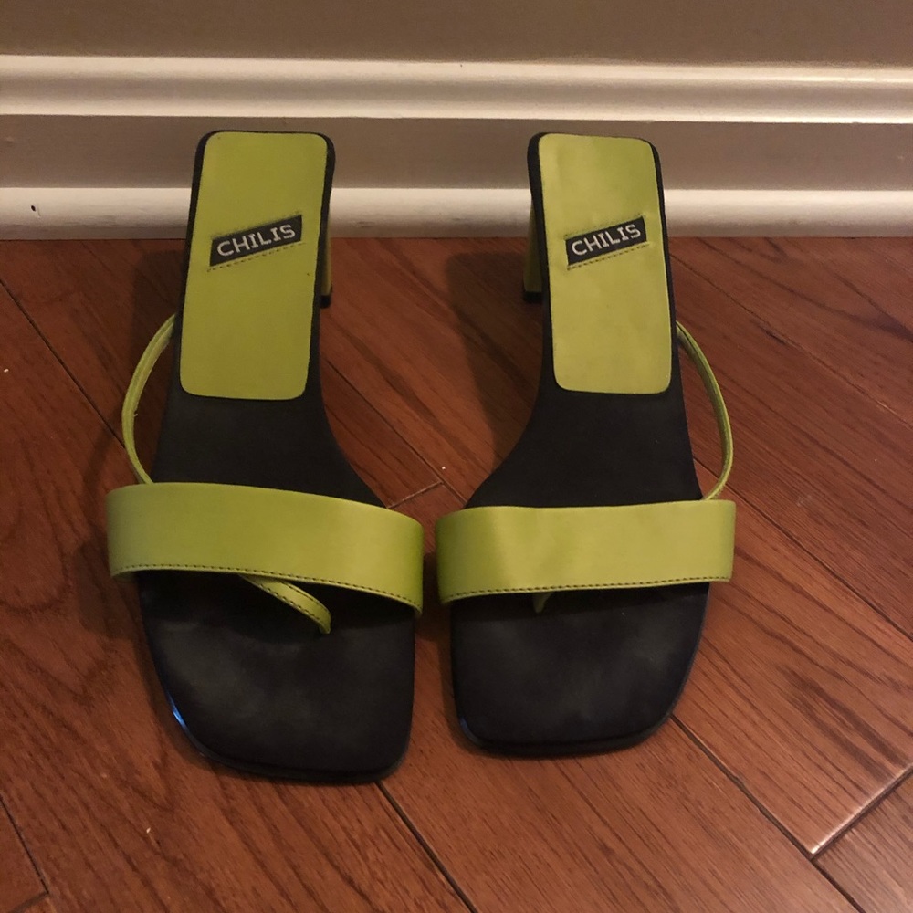 Lime green new stylish square toe